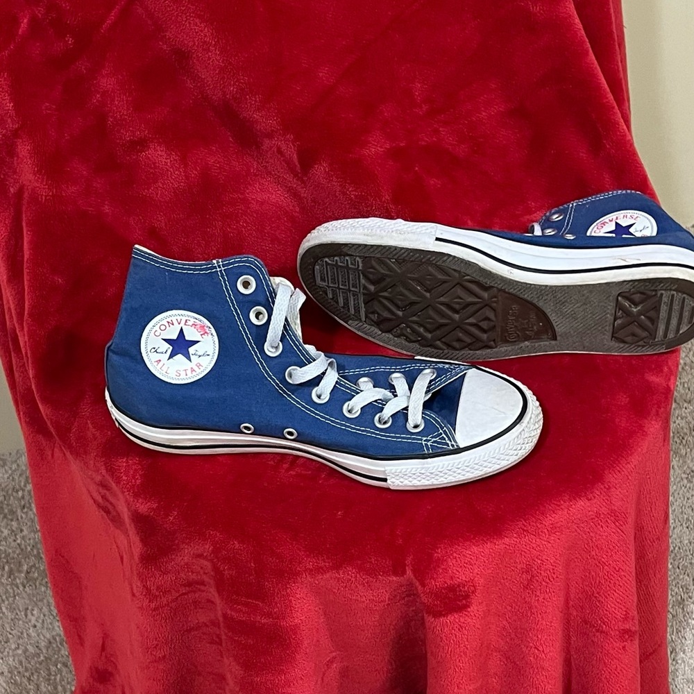 Converse, size 10, Blue